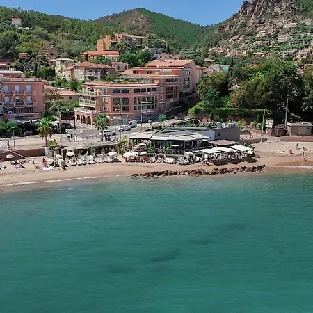 Villa Superbe A 300m De La Plage De Sur Mer !